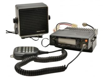 Kenwood TM-261A FM Mobile Transceiver And Radio Shack Speaker And Kenwood Microphone