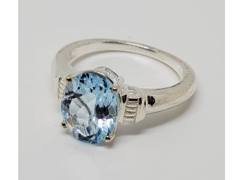 Sparkling Sky Blue Topaz Ring In Sterling Silver