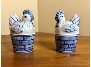 Farmhouse Chicken Salt And Pepper Shakers