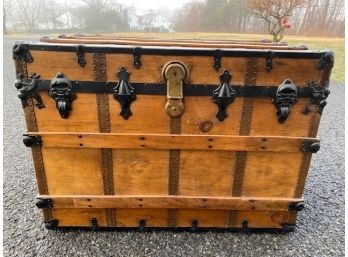 Steam Trunk Chest With Glass Top