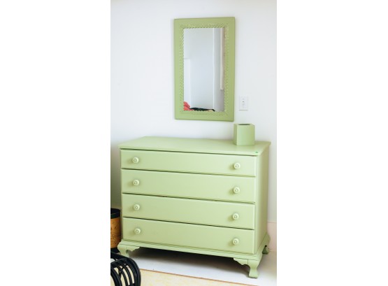 Graduating Chest Of Drawers, Mirror And Tissue Cover