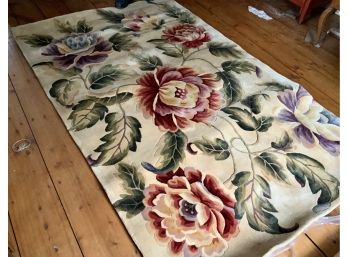 Gorgeous Floral Rug