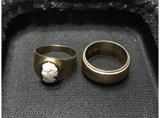 Two 14k Gold Rings
