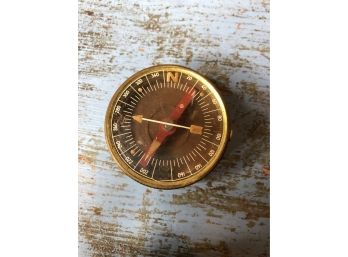 Vintage Superior Magneto Corp Compass Marked 'US'
