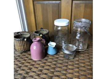 Mini Baskets And Glassware Lot