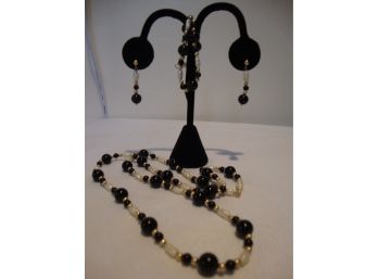 14K Gold Fresh Water Pearl And Onyx Bead Necklace, Bracelet,  And Earring Set
