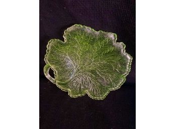 Glass Leaf Plate Dish Depression Vintage Lettuce Salad (Possible Uranium)