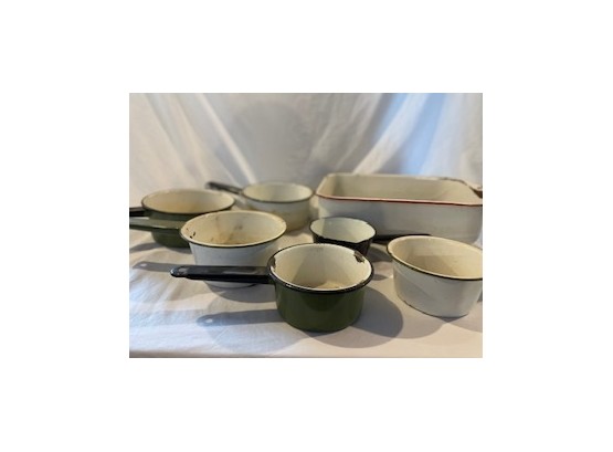 7 Piece Enamelware Set. Includes 1 Basin And 6 Pans