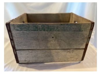 Vintage Wooden Crate - 'Dellwood'