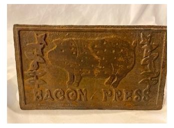 Vintage Cast Iron Bacon Press ~ Burger Press