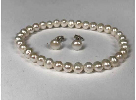 Fabulous Genuine Freshwater Pearl Bracelet And Earrings Set With Sterling Silver Posts - Amazing Color