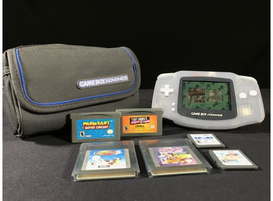 VERY COOL Vintage NINTENDO GAME BOY Advance With Five Games - Appears To Be In Working Order