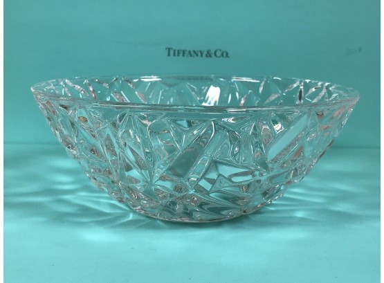 Lovely TIFFANY & CO. Crystal Bowl - Perfect Condition - Very Pretty Piece  - With Tiiffany & Co. Box
