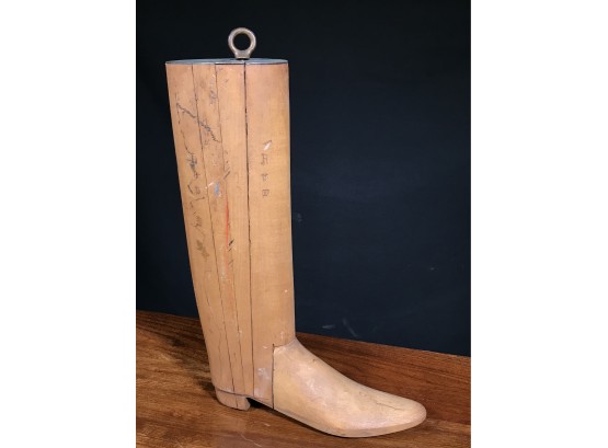 Great Antique Wooden Riding Boot Mold - GREAT Decorator Item - Great Lines - NICE OLD PIECE !