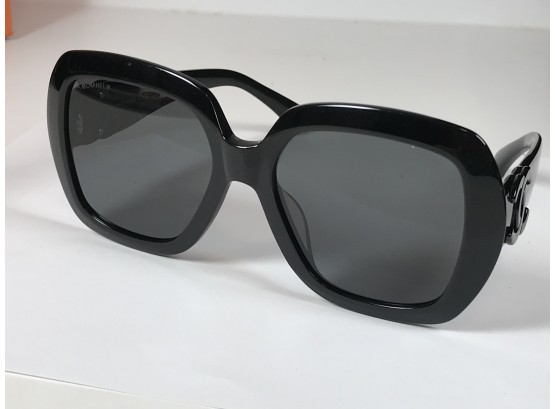 Amazing Authentic Large CHANEL Black On Black Sunglasses FANTASTIC PAIR - Very Good Condition - Made In Italy