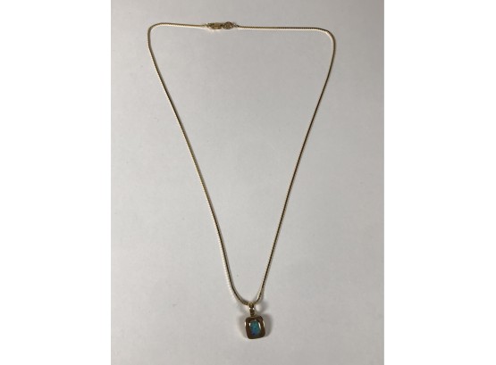 Stunning 14K Yellow 16' Gold Box Chain Necklace With Fabulous Fire Opal Pendant - Made In Italy - 2.5 DWT