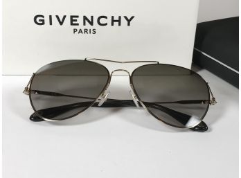 Brand New - Never Worn - GIVENCHY Aviator Sunglasses - $550 Retail - INCREDIBLE PAIR With Case - Unisex  M / F