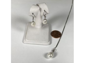 Very Pretty Freshwater Pearl Earrings & Necklace Set - All With Sterling Silver 17' Box Chain - BEAUTIFUL !