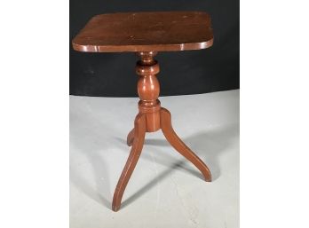 Antique Early American Candle Stand - Cherry Finish Over Pine - Tripod Base - NICE TABLE !