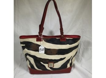 Incredible LIKE NEW Zebra Stripe Handbag By DOONEY & BOURKE - Fantastic Piece ! - Super Clean !