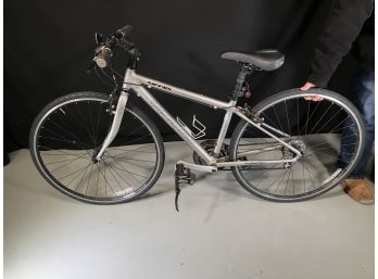 Nice SPECIALIZED - Sirrus Bike - Silver & Gray - Alexrims -  Milano Seat - Needs Cleaning - GREAT BIKE
