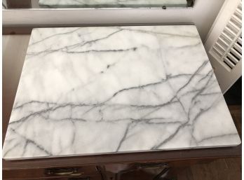Large Marble Footed Cheeseboard Or Charcuterie Tray -  24x18x1  Fantastic!
