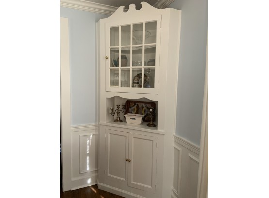 Vintage Colonial Style Country Corner Cabinet - Nicely Painted, Period Top Broken Arch - Abundance Of Storage