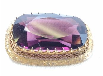 Beautiful Vintage 10K Yellow Gold & Faceted Amethyst Stone Ladies Brooch