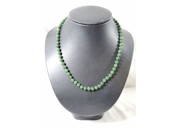 Vintage Spinach Jade Ladies Beaded Hand Knotted Necklace With Sterling Silver Clasp