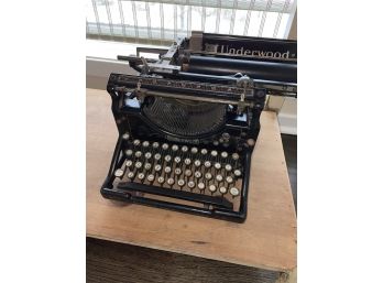 Vintage Underwood Typewriter 12x12x9.5