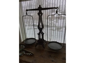 Decorative Vintage  Weighing Scales 20x8x11