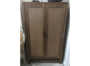 Beautiful Woven Armoire Bring Help 37.5x15x64 Napkin Rings And Tablecloth Included AS IS