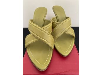 YVES SAINT LAURENT Green Leather Slides Size 38 Italy