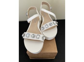PRIMA DONNA Collection White Summer Sandel Size 38