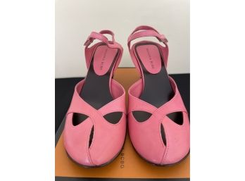 BCBG Max Azria Pink Calf Ankle Strap Shoes Size 7 Italy