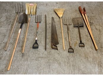 Assorted Yard Tool Lot #1
