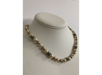 Multicolor Pearl Necklace