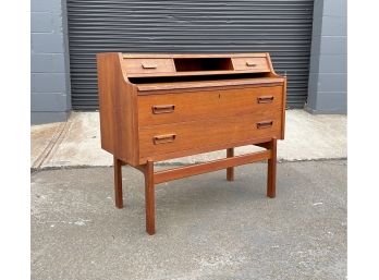 Vintage Arne Wahl Iversen Teak Secretary Desk With Retractable Desktop For Vinde Mobelfabrik
