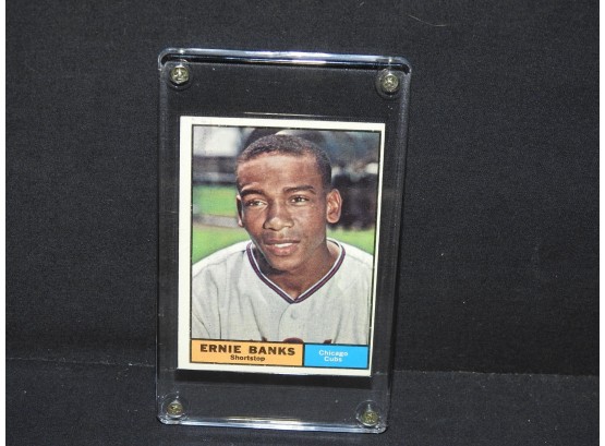 1961 Topps Hall Of Famer Ernie Banks Baseball Card