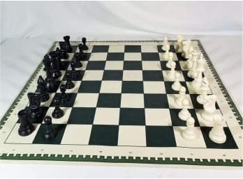 Vinyl Roll Up Chess Set With Instruction Sheet