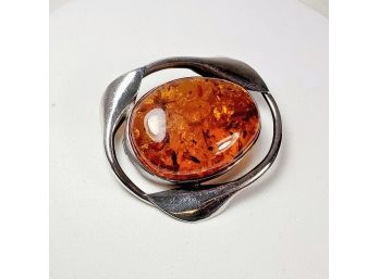 Large Amber Pin With Lots Of Fossils