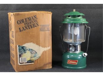 Vintage Coleman Model 220K Gas Lantern Green Top Double Mantle - Not Original Box