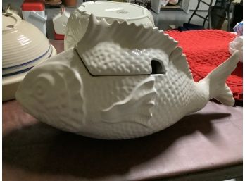 Ceramic Fish Tureen 16 X 9