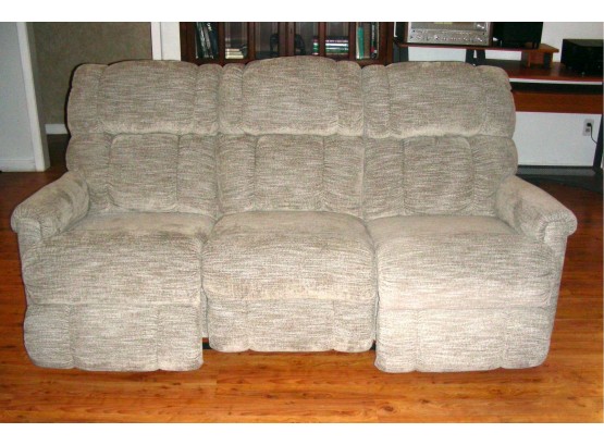 La-Z-Boy Sofa With 2 Reclining Sections (Each End)