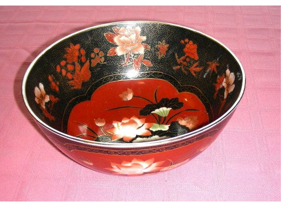 Oriental Bowl With Imari Colors, HFP Macau 4.5' H X 10' Diameter