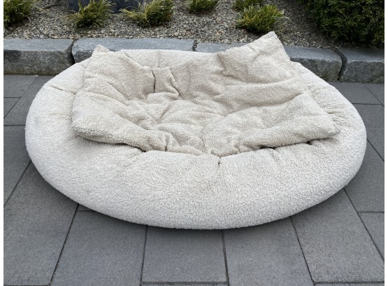 Cozy Fleece Dog Bed