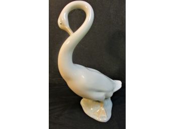 Vintage Figure Of White Swan By Nao