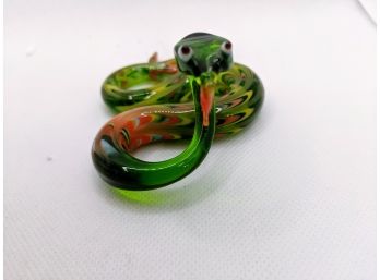 Small But Fabulous Art Glass Snake - Looks A Lot Of Like A Chihuly - But Its Not Signed.