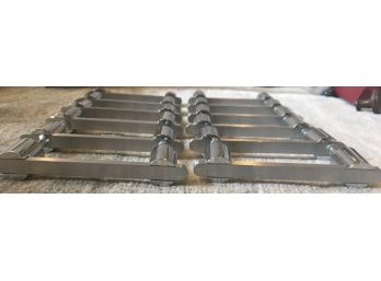12 Silver And Brushed Metal Drawer Pulls