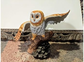 Hand Painted Ceramic Owl - Regency Giftware
